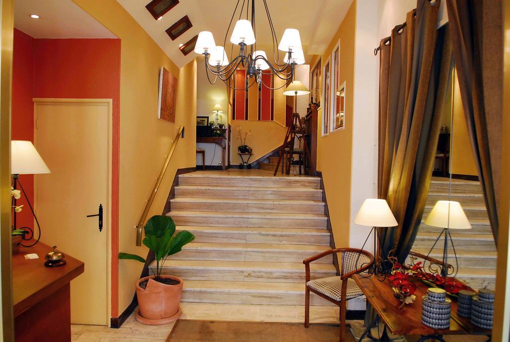 Logis Hotel Orly Alès Exterior foto